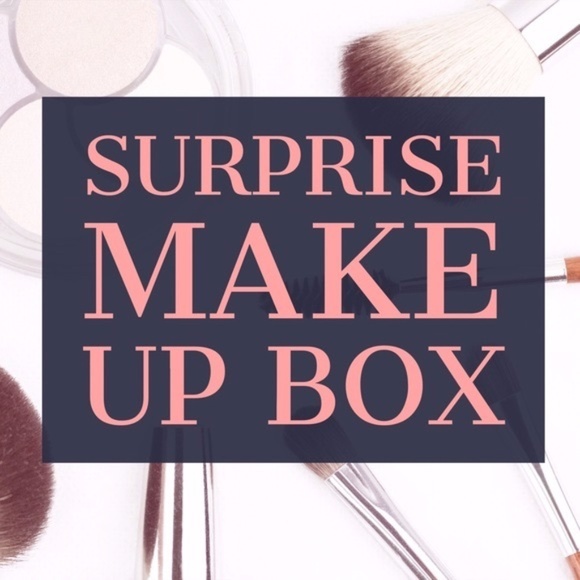 Luxury Mystery Makeup & Skincare Boxes - Picture 1 of 5